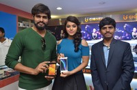 Yamini Bhaskar Launches Cellbay Mobile Store Photos